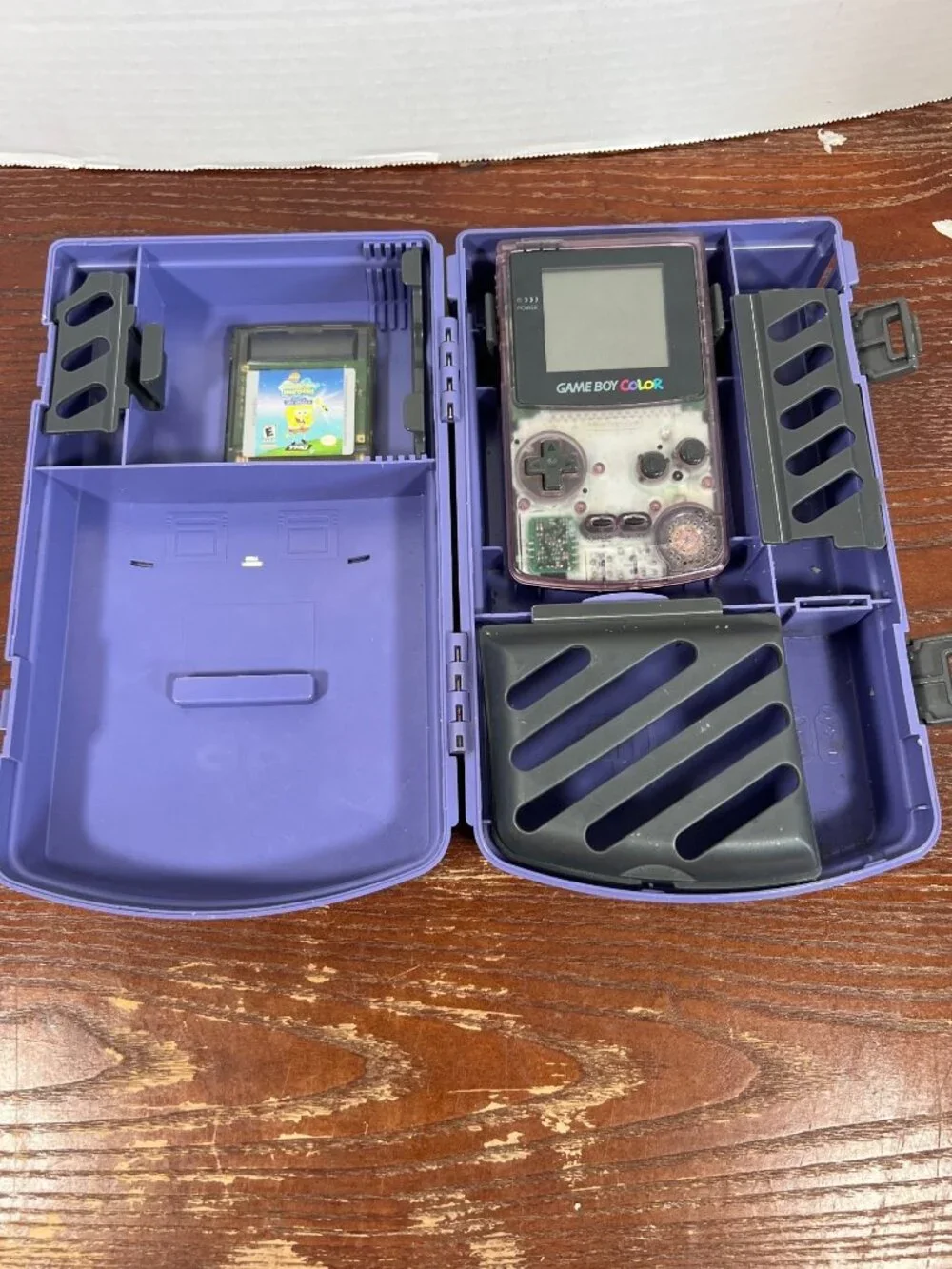 Nintendo Game Boy Color Purple With SpongeBob Game & Logic3 Organizer Case Teste